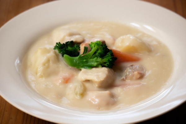 沸騰ワード10 志麻さんの鶏のマスタード煮込みの作り方 常連食材で作る極上料理を紹介 Destiny Life